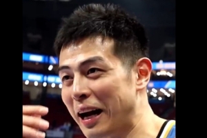 正负值-33最低！爱德华兹替补13投5中拿12分3板 有4次失误